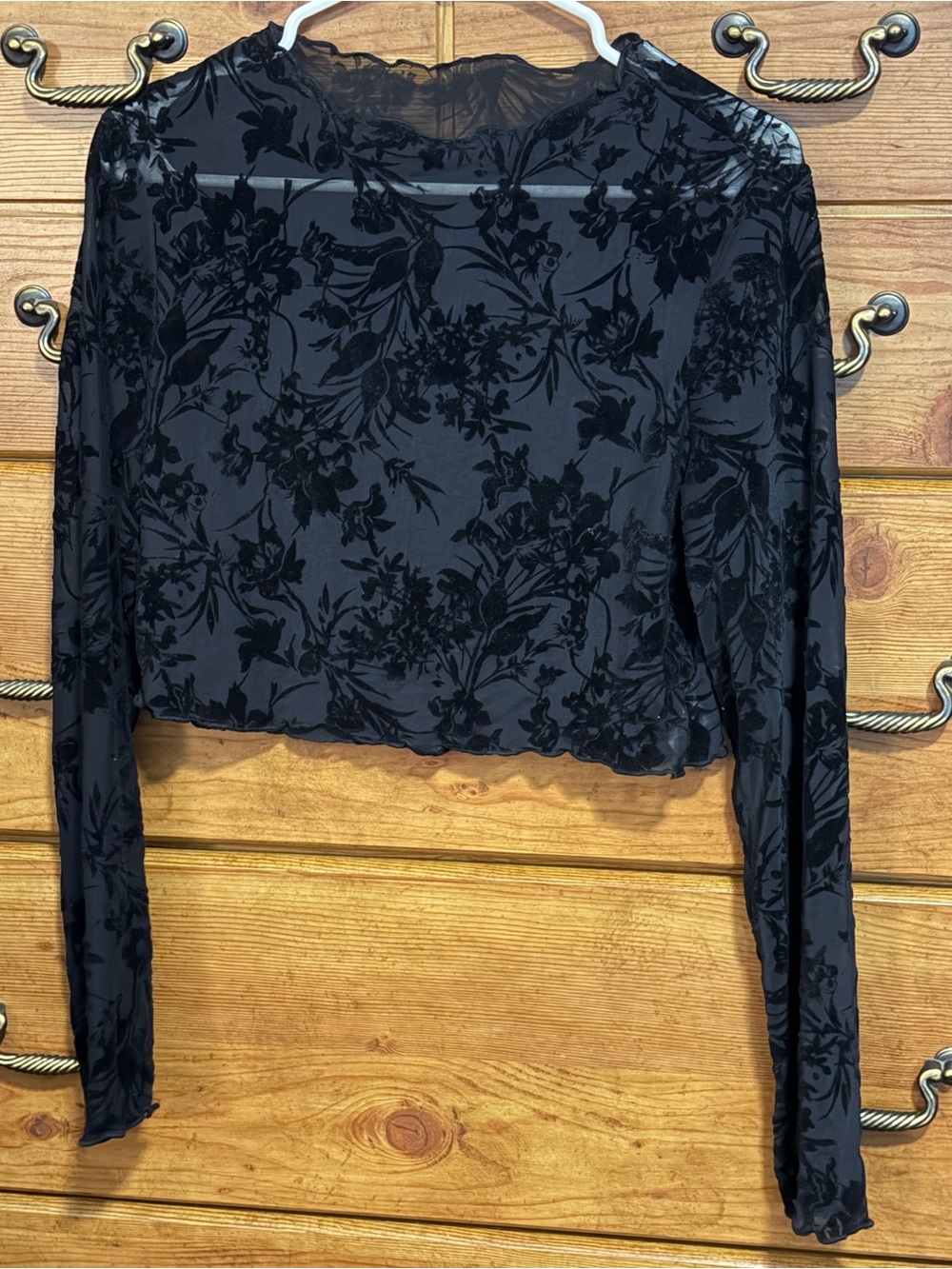 SHEIN Black Floral Mesh Long-Sleeve Crop Top